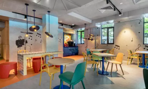 هتل آیبیس باجت سنتر تفلیس